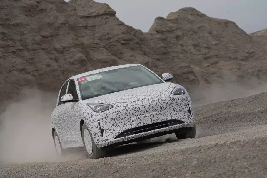 Компания Geely готовится к выпуску нового дешевого седана Totoro